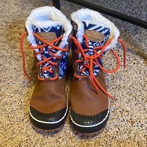 Keen Patterned Snow Boots